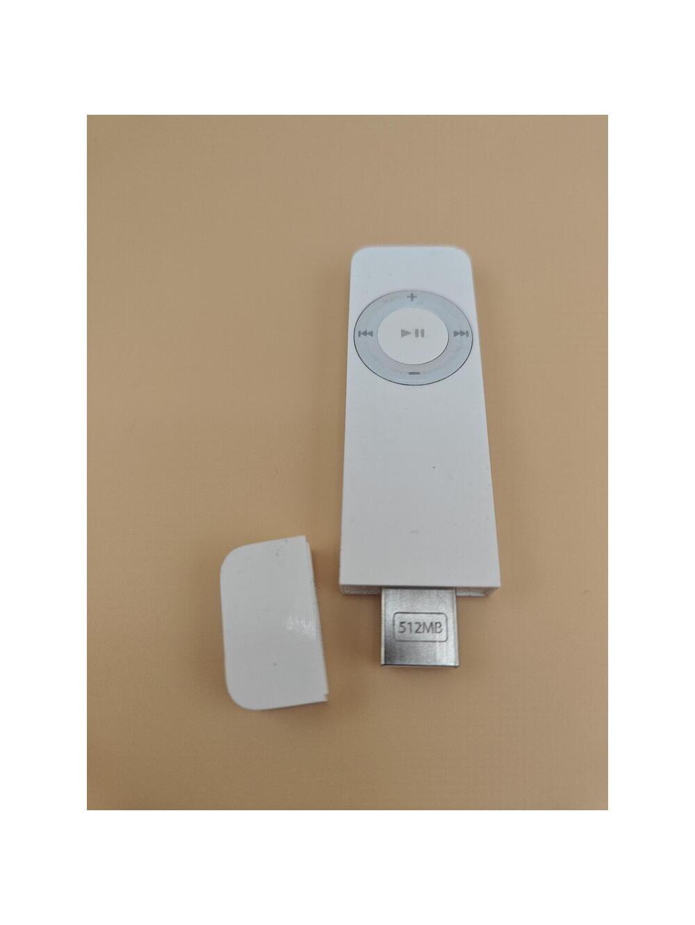 Apple iPod Shuffle 1st Gen 512MB White For Parts Repair Original Unit